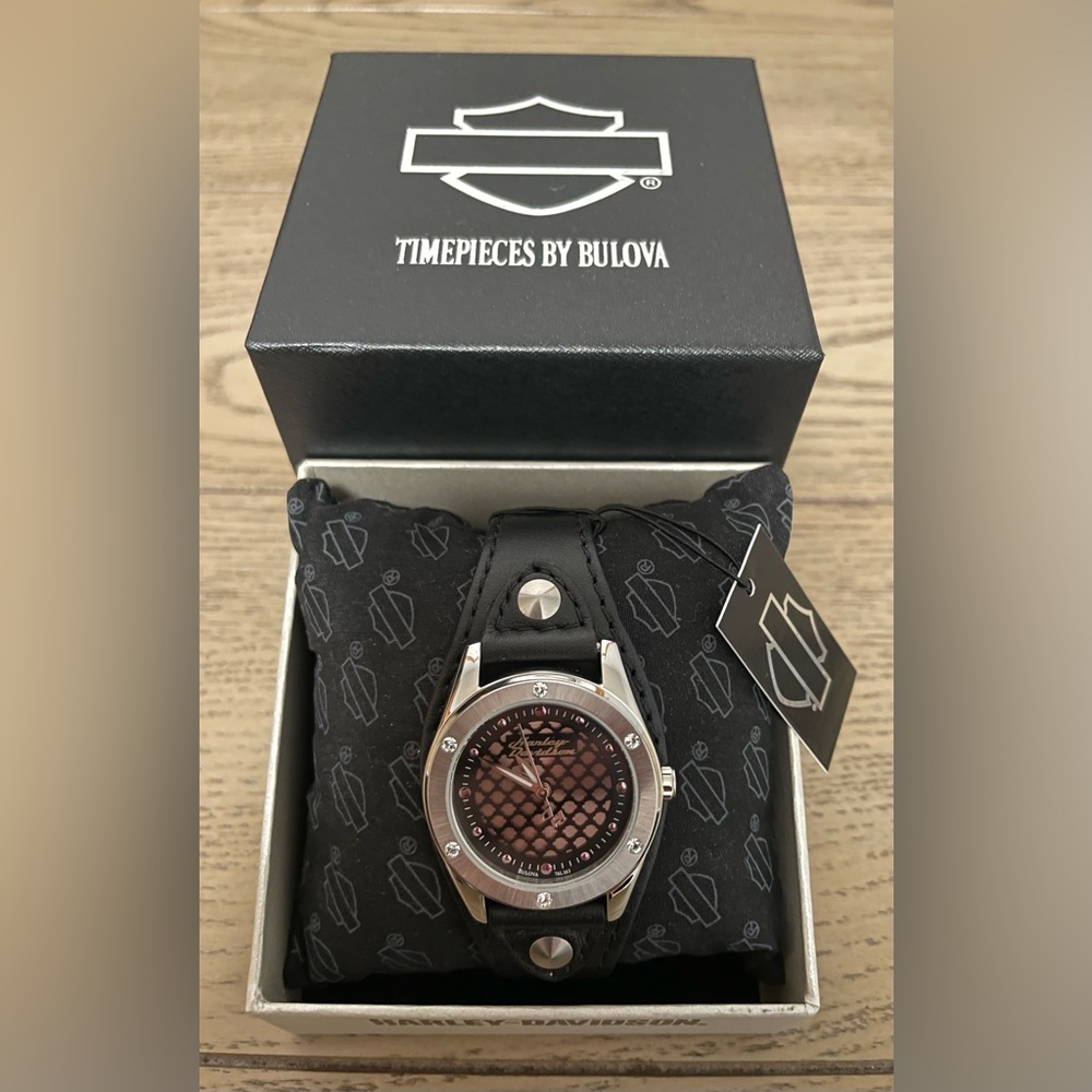 NWT HARLEY-DAVIDSON WOMEN’S BULOVA WATCH